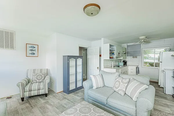 $299,950 | 184 Windsong Drive, Kinsale, VA 22488
