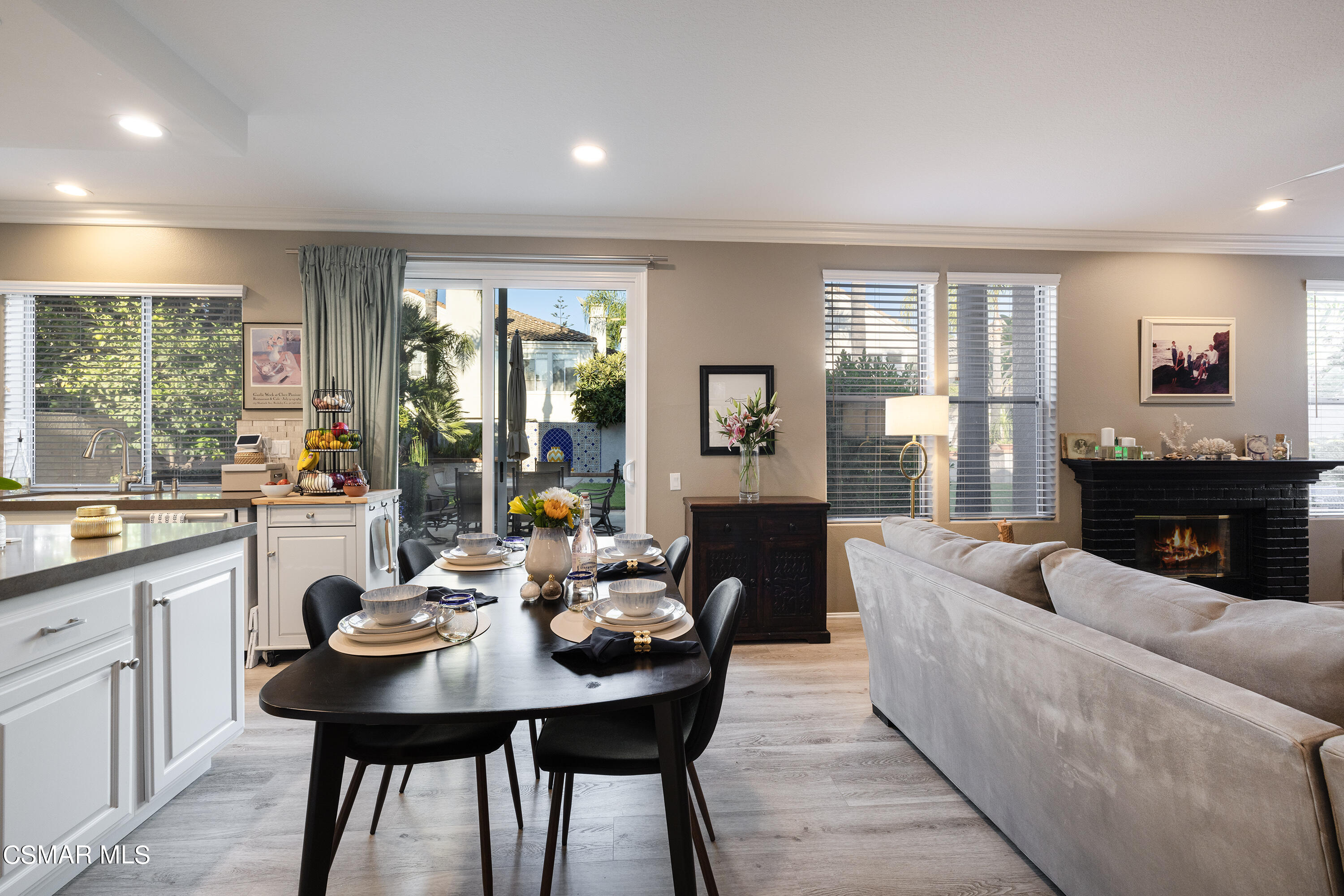 4342 Cedardale Road Moorpark, CA 93021 - Photo 8 of 41 Cedardale13