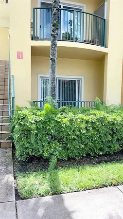 $2,350 | 7350 Northwest 114th Avenue, Unit 103, Doral, FL 33178