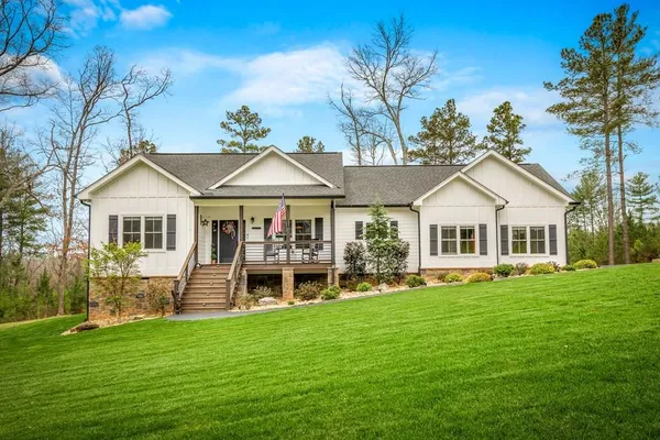 $695,000 | 367 Highpoint Trail, Blairsville, GA 30512