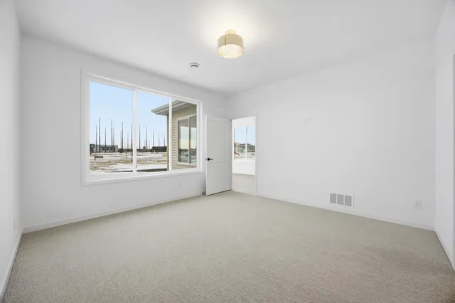 $699,900 | 4769 32nd Street South, Fargo, ND 58104