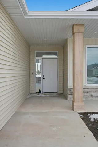 $699,900 | 4769 32nd Street South, Fargo, ND 58104