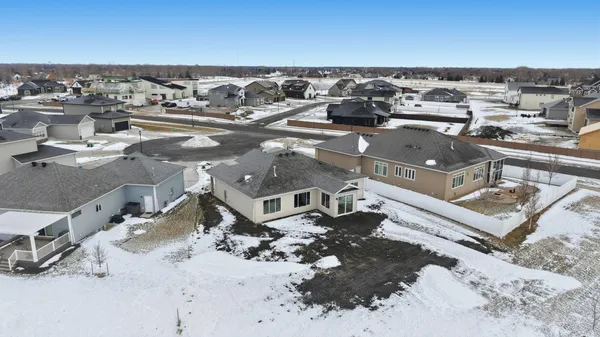 $699,900 | 4769 32nd Street South, Fargo, ND 58104