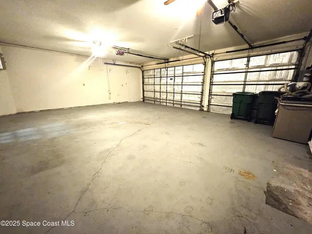 a view of a black and white wall