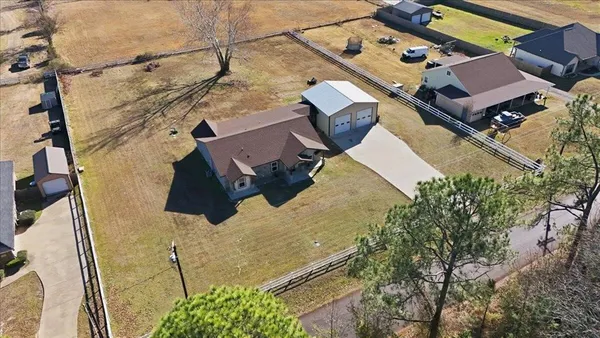 $340,000 | 999 County Road 2950, Alba, TX 75410