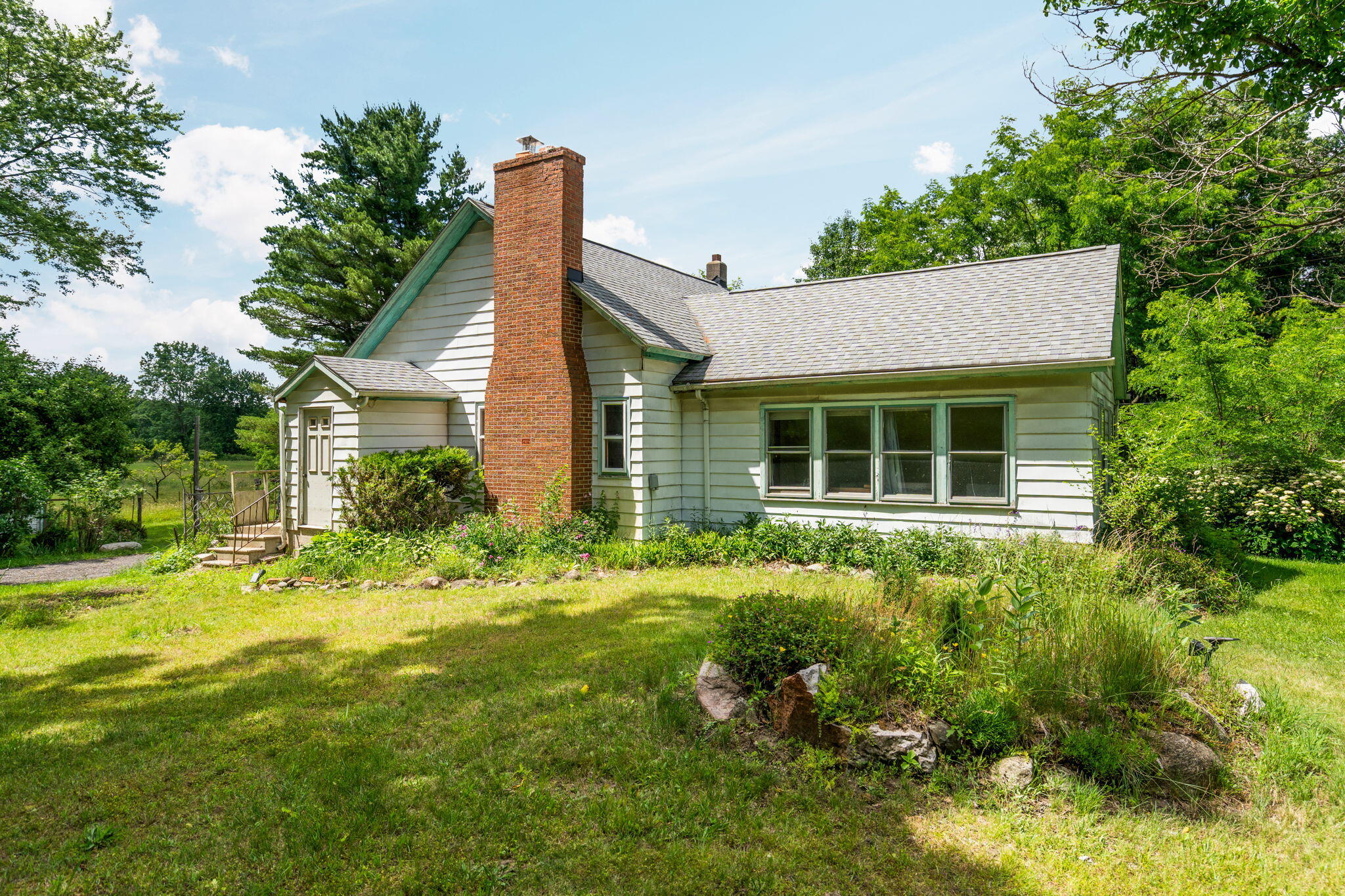 18250 Bush Road Chelsea, MI 48118 - Photo 9 of 55 57-web-or-mls-DSC00864