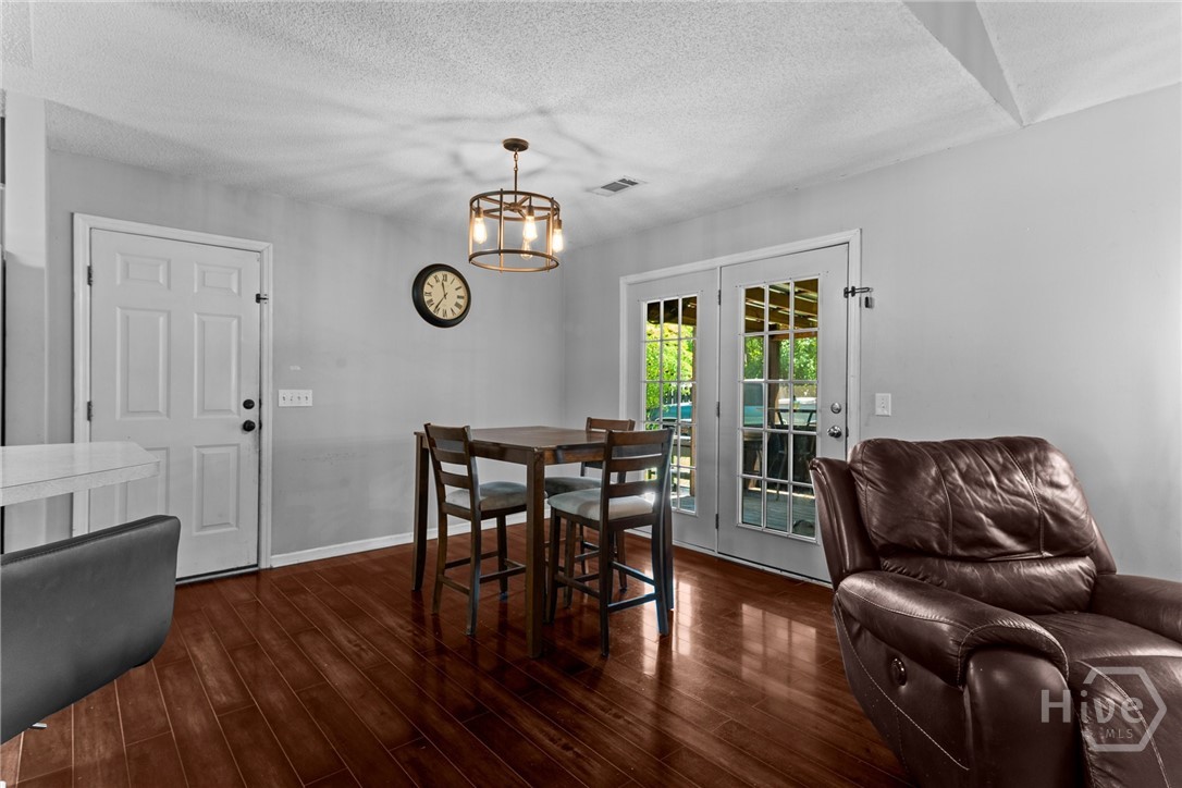 219 Oxford Circle Rincon, GA 31326 - Photo 8 of 31 Dining Room
