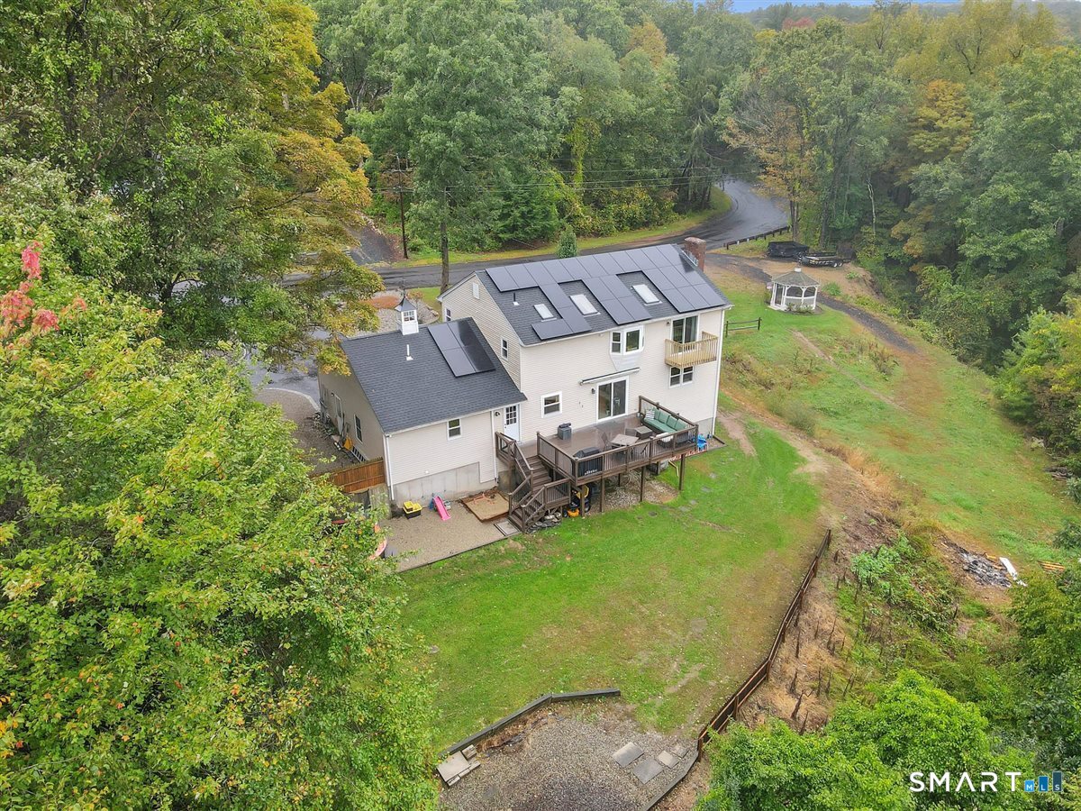122 Antrim Road Coventry, CT 06238 - Photo 8 of 40 Gallery Image 8