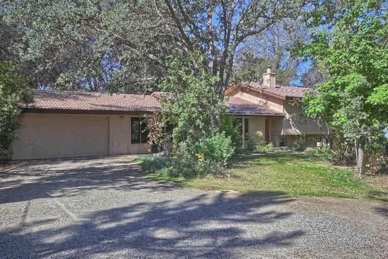 31642 Delaware Road Coarsegold, CA 93614 - Photo 2 of 35 Gallery Image 2