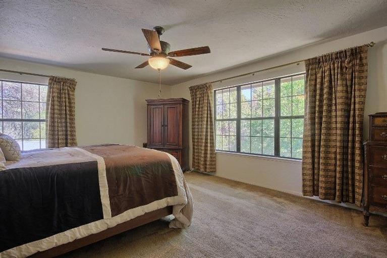 31642 Delaware Road Coarsegold, CA 93614 - Photo 16 of 35 Gallery Image 16