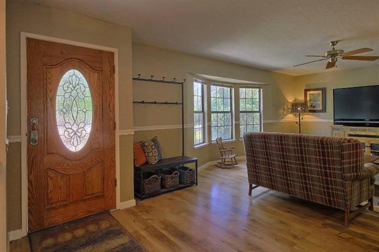 31642 Delaware Road Coarsegold, CA 93614 - Photo 3 of 35 Gallery Image 3
