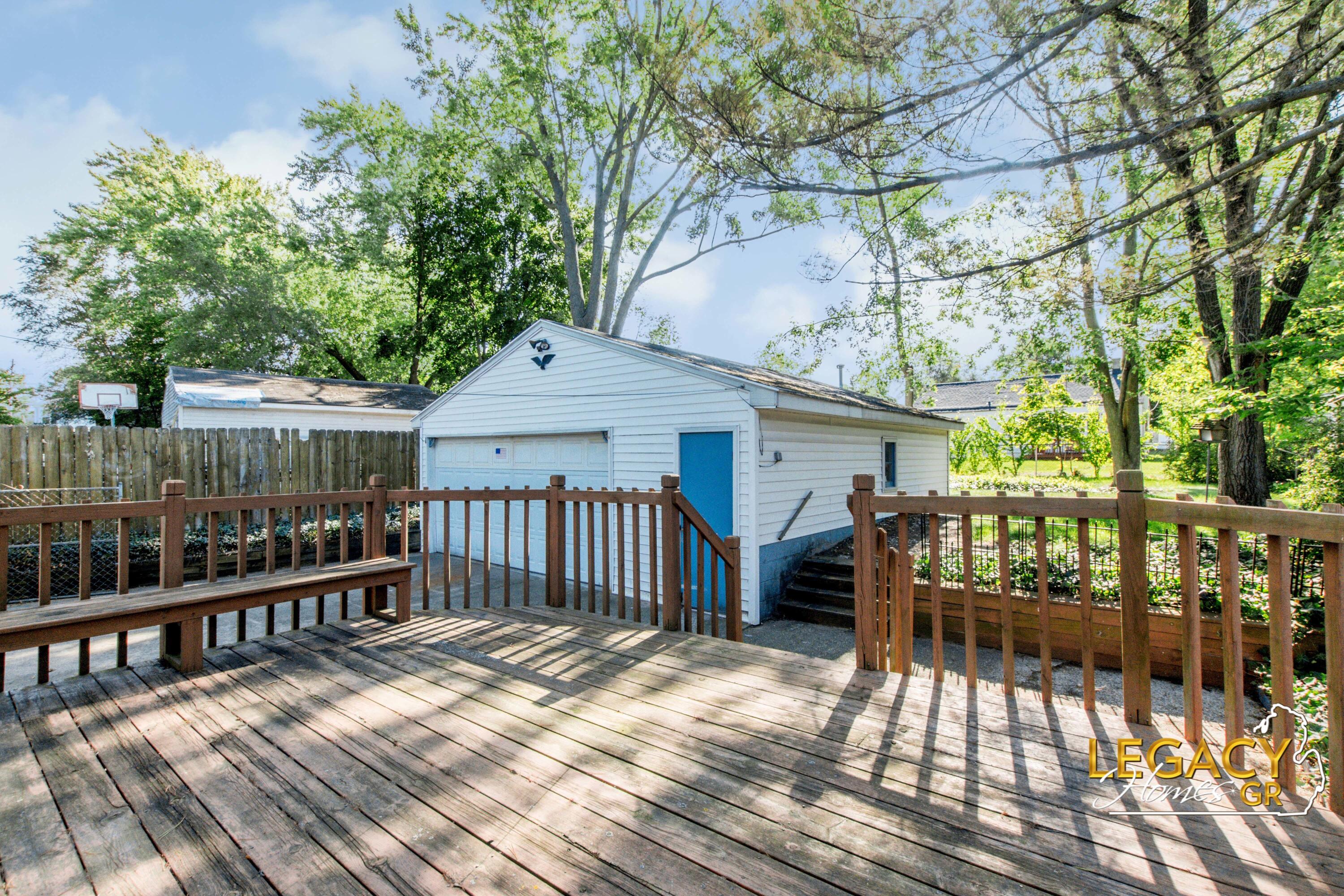 2620 Riley Avenue Southwest Wyoming, MI 49509 - Photo 26 of 30 riley 2620-23