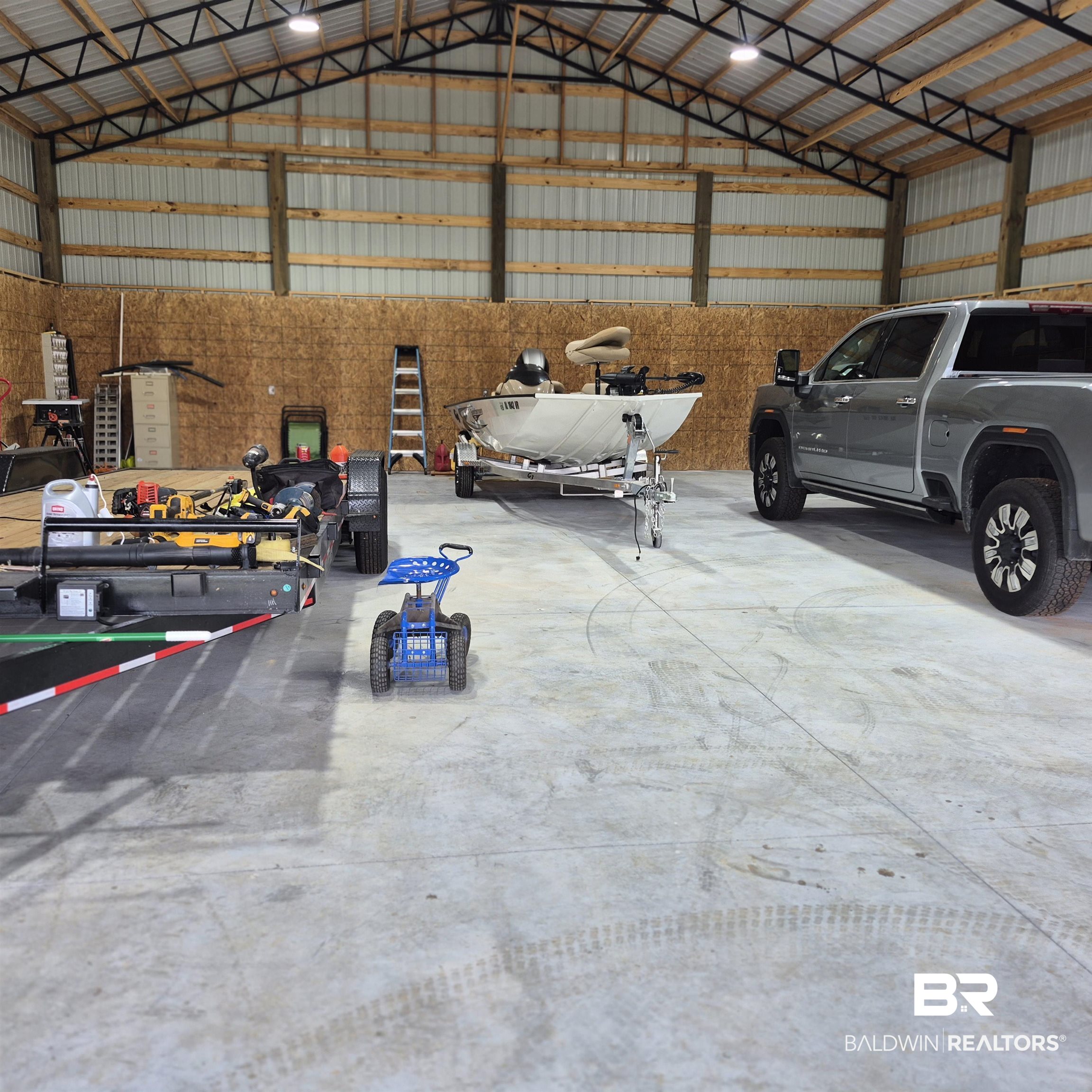 26635 Highway 41 Range, AL 36473 - Photo 52 of 74 Garage featuring metal wall