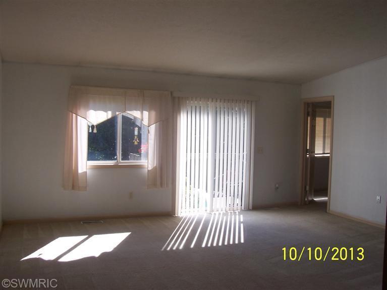 1295 North Whitehall Road, Unit 5 Muskegon, MI 49445 - Photo 6 of 10 Additional Photo