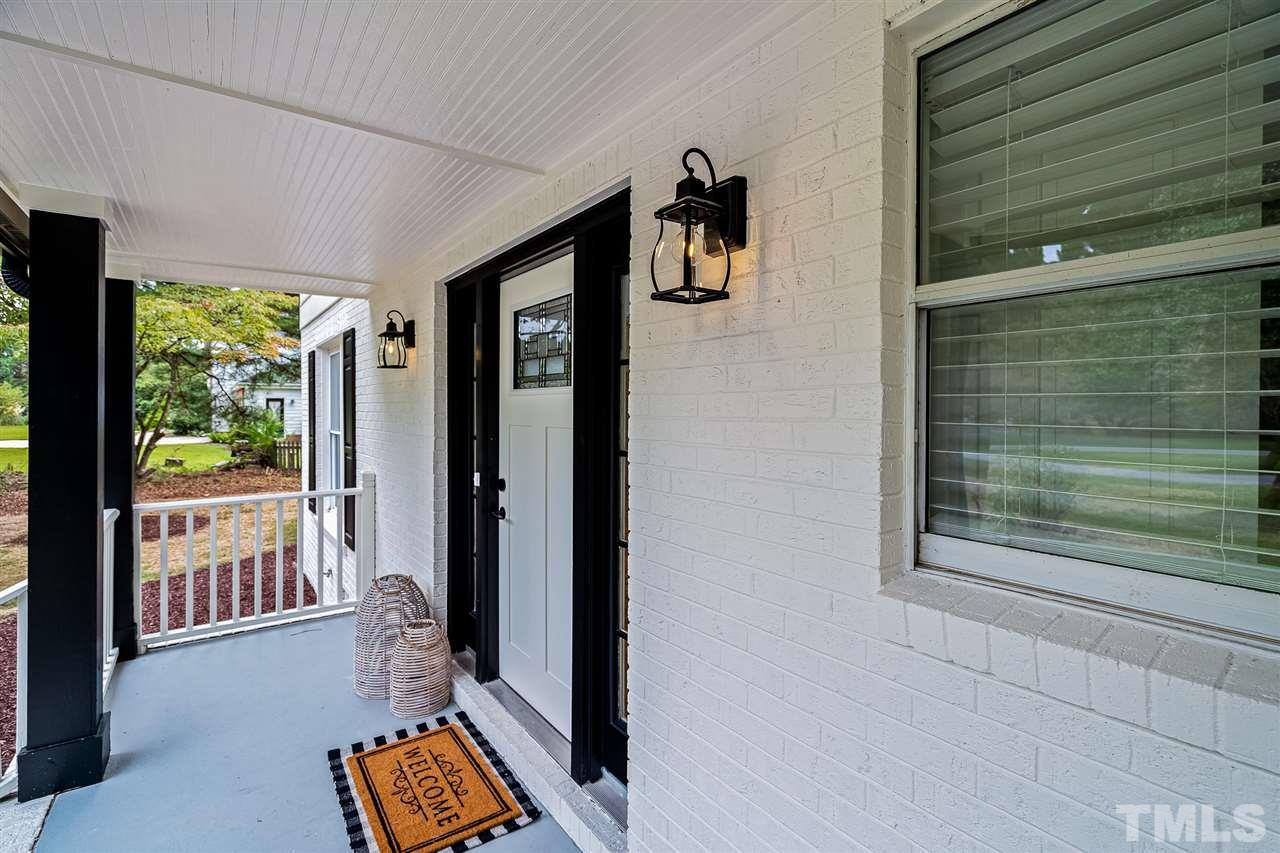 112 Benedict Lane Raleigh, NC 27614 - Photo 3 of 30