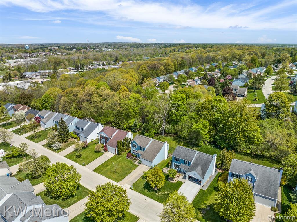 519 Bolinger Street Rochester Hills, MI 48307 - Photo 8 of 49