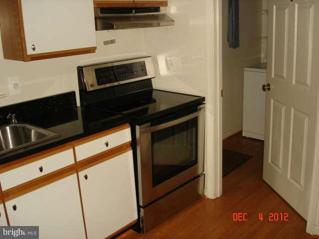 4103 Addison Road Fairfax, VA 22030 - Photo 8 of 18 Kitchen