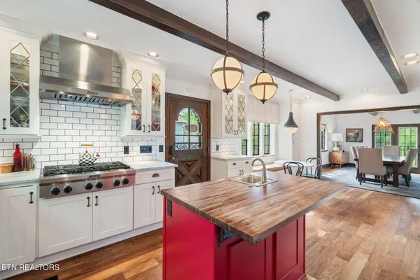 $2,850,000 | 2048 Cherokee Boulevard, Knoxville, TN 37919