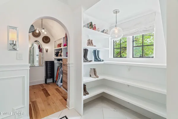 $2,850,000 | 2048 Cherokee Boulevard, Knoxville, TN 37919