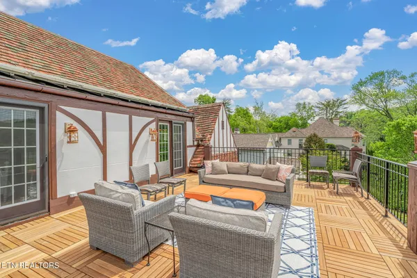 $2,850,000 | 2048 Cherokee Boulevard, Knoxville, TN 37919