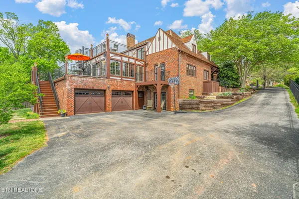 $2,850,000 | 2048 Cherokee Boulevard, Knoxville, TN 37919