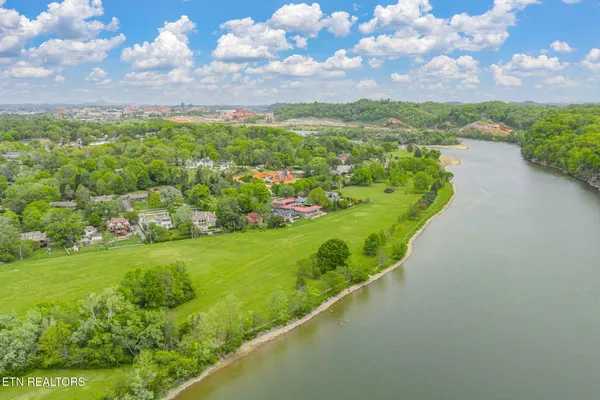 $2,850,000 | 2048 Cherokee Boulevard, Knoxville, TN 37919