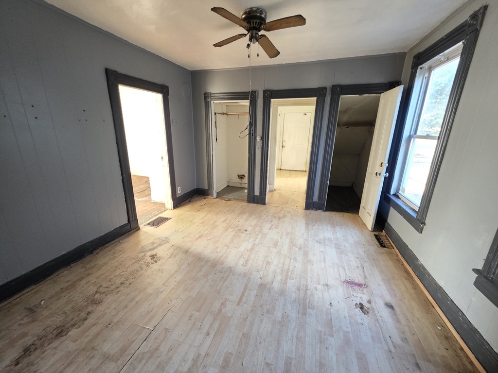 61-63 Wilcox Street Springfield, MA 01105 - Photo 3 of 10 Gallery Image 3