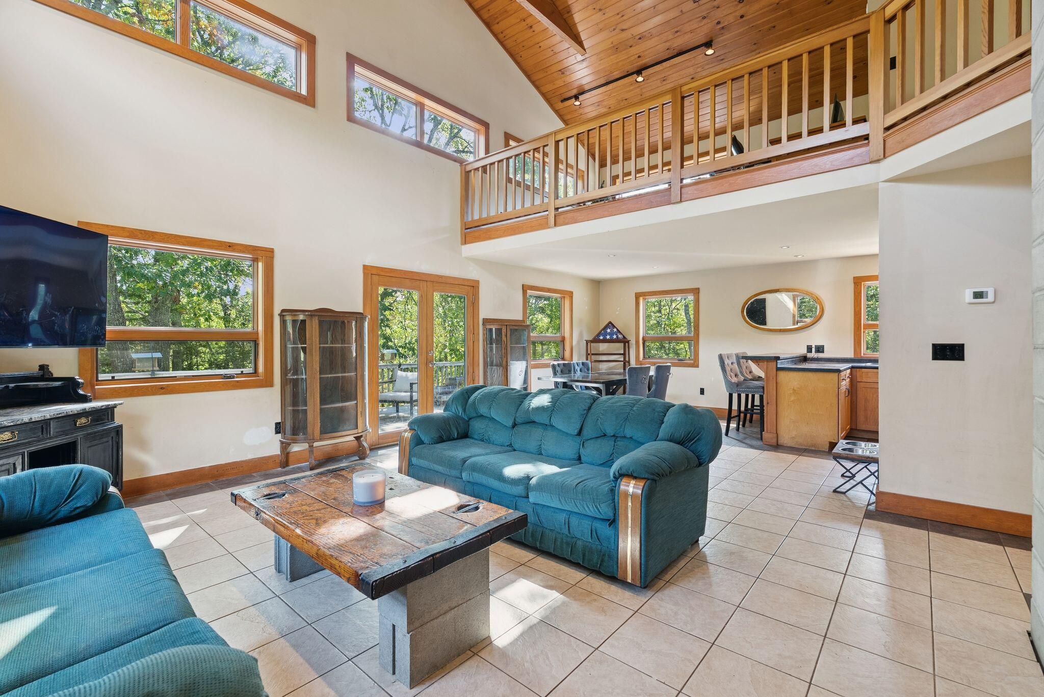 29 Punkin Hill Road South Thomaston, ME 04858 - Photo 34 of 63 Open Living Room with Loft