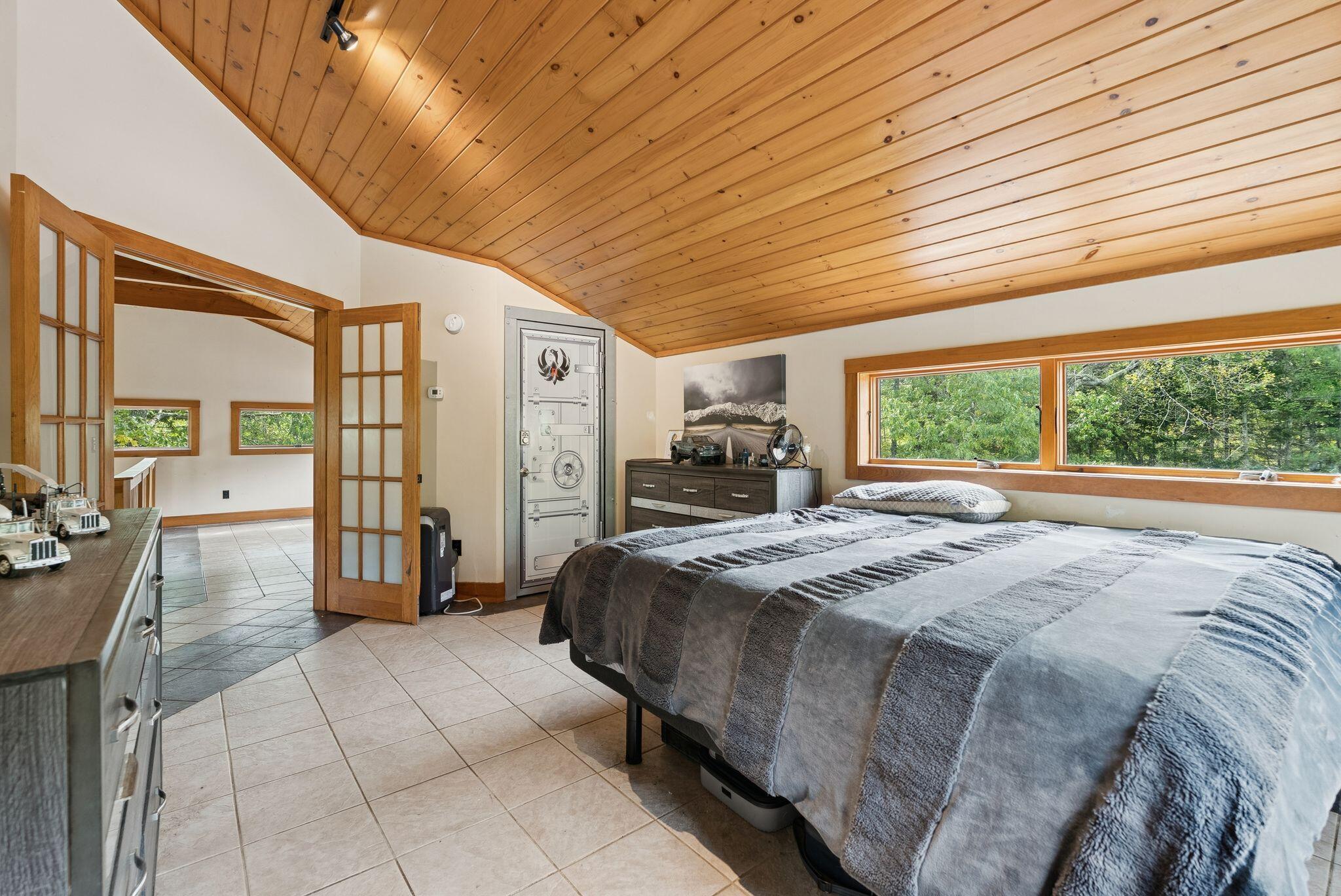 29 Punkin Hill Road South Thomaston, ME 04858 - Photo 53 of 63 Primary Bedroom