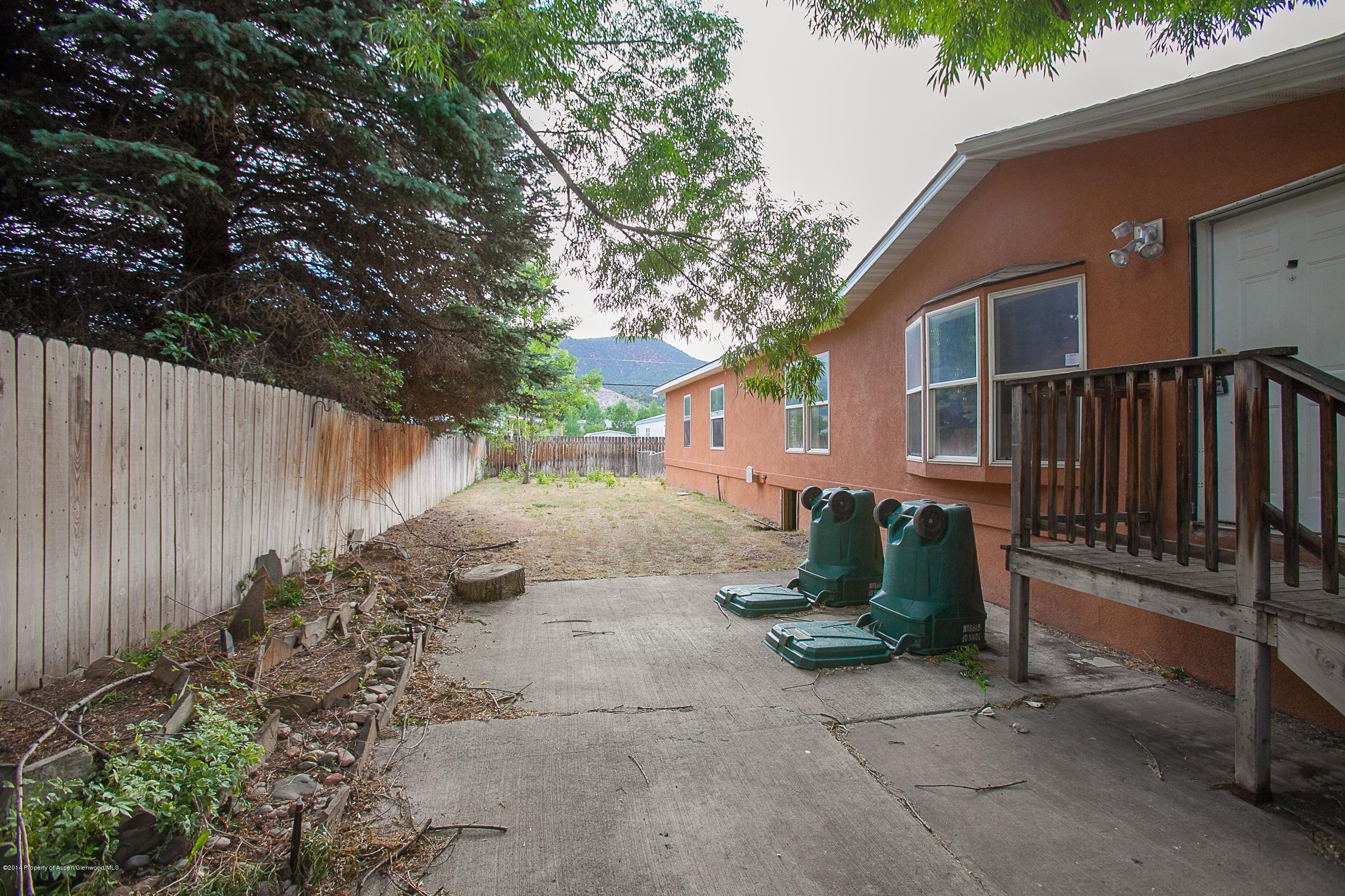 746 Valley Road Gypsum, CO 81637 - Photo 3 of 14 20140702_746ValleyRd_0002