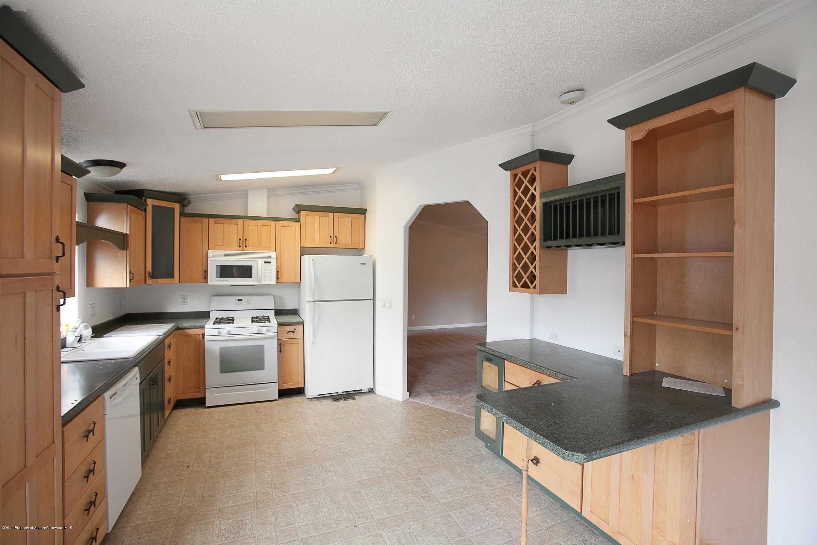 746 Valley Road Gypsum, CO 81637 - Photo 7 of 14 20140702_746ValleyRd_0006