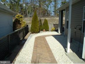 13 Hampton Road Manahawkin, NJ 08050 - Photo 3 of 12 Gallery Image 3