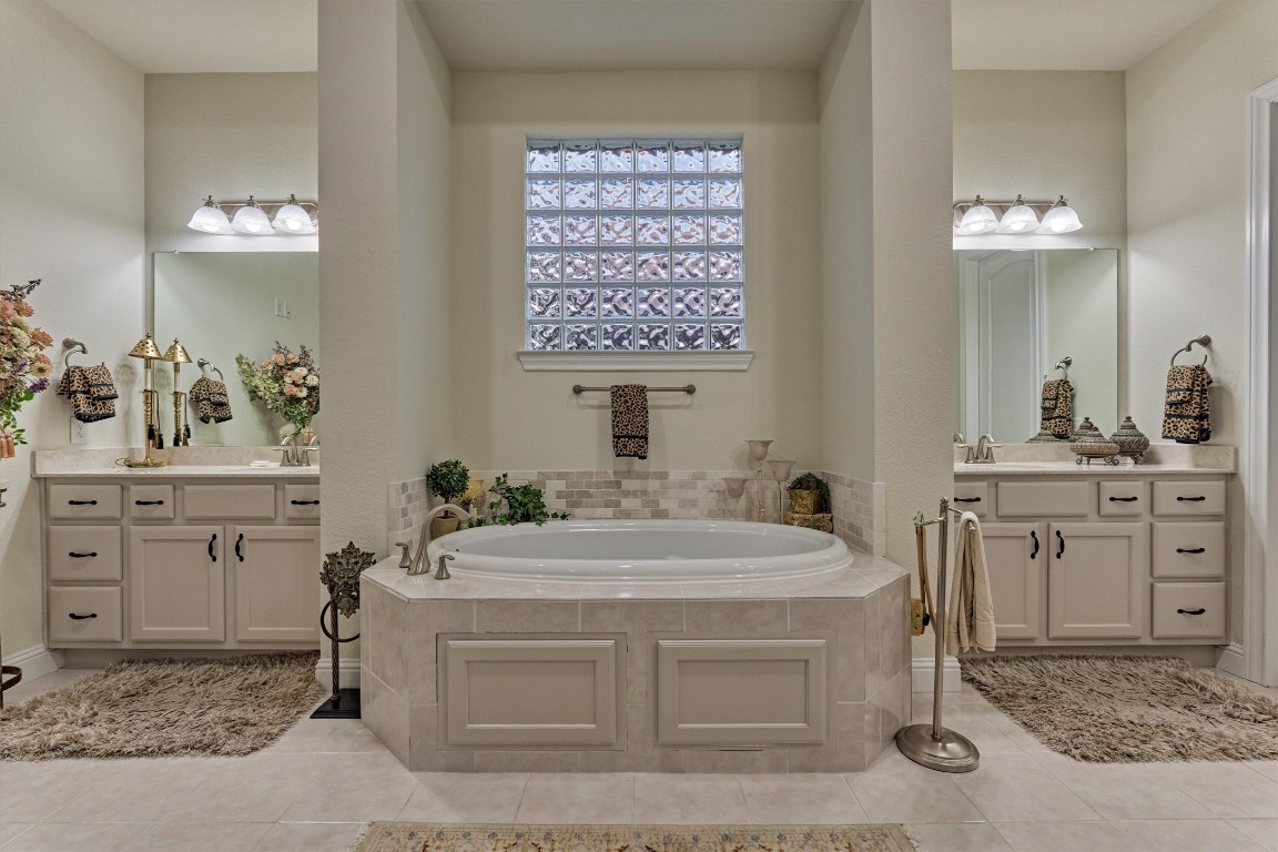7430 Kearney Hill Lane Spring, TX 77389 - Photo 28 of 47