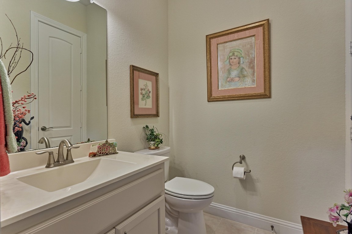 7430 Kearney Hill Lane Spring, TX 77389 - Photo 34 of 47 Half bathroom for your guests
