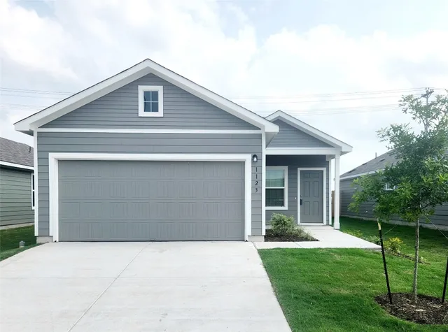 $2,000 | 1123 Catfish Lane, Bastrop, TX 78602