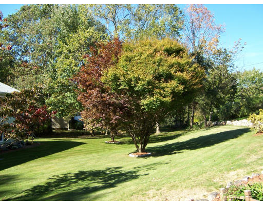 11 Old North Road Hudson, MA 01749 - Photo 4 of 10 Gallery Image 4