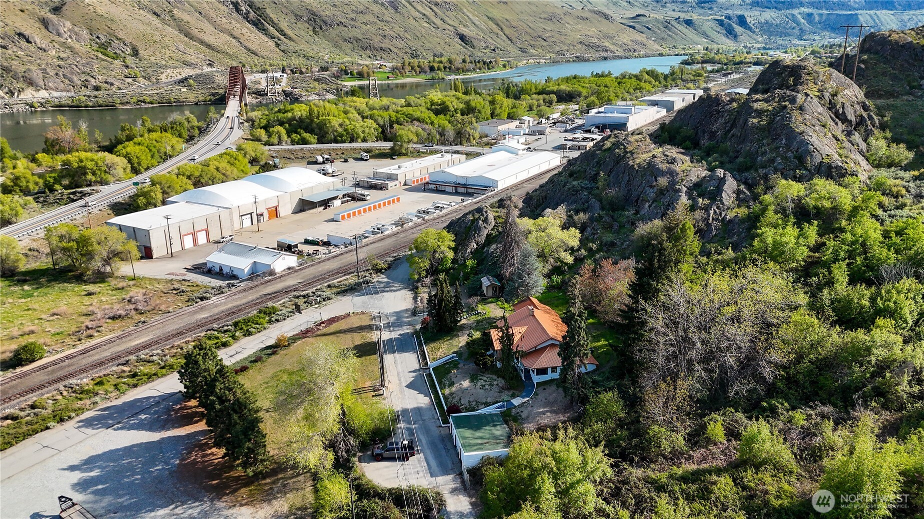 15 Beebe Fish Hatchery Road Chelan, WA 98816 - Photo 39 of 40 a view of an outdoor space