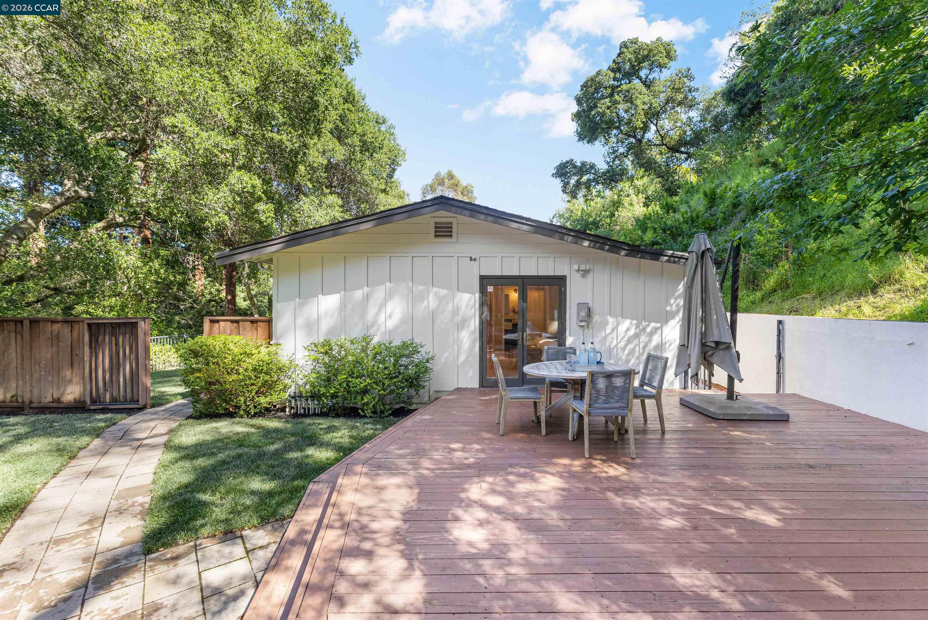 3575 Springhill Road Lafayette, CA 94549 - Photo 29 of 40