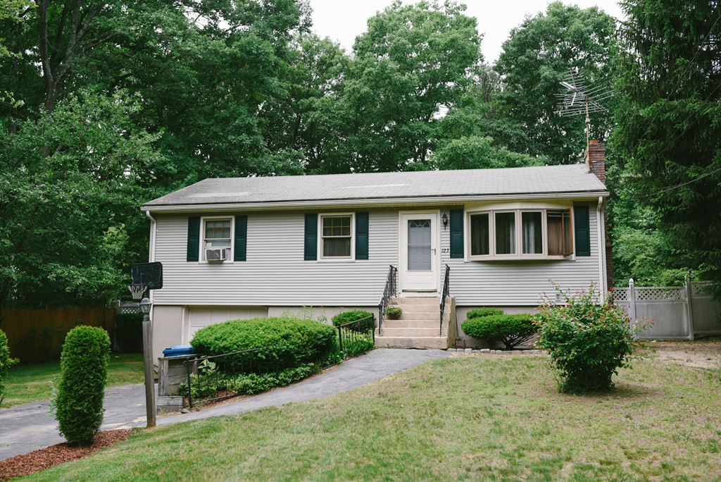 123 Wilmington Road Burlington, MA 01803 - Photo 1 of 14 Gallery Image 1