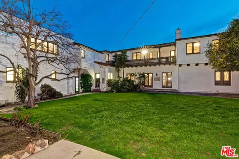 $8,950,000 | 702 North Linden Drive, Beverly Hills, CA 90210