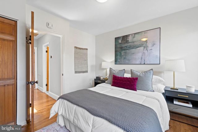 $1,000,000 | 1704 Seaton Street Northwest, Washington, DC 20009