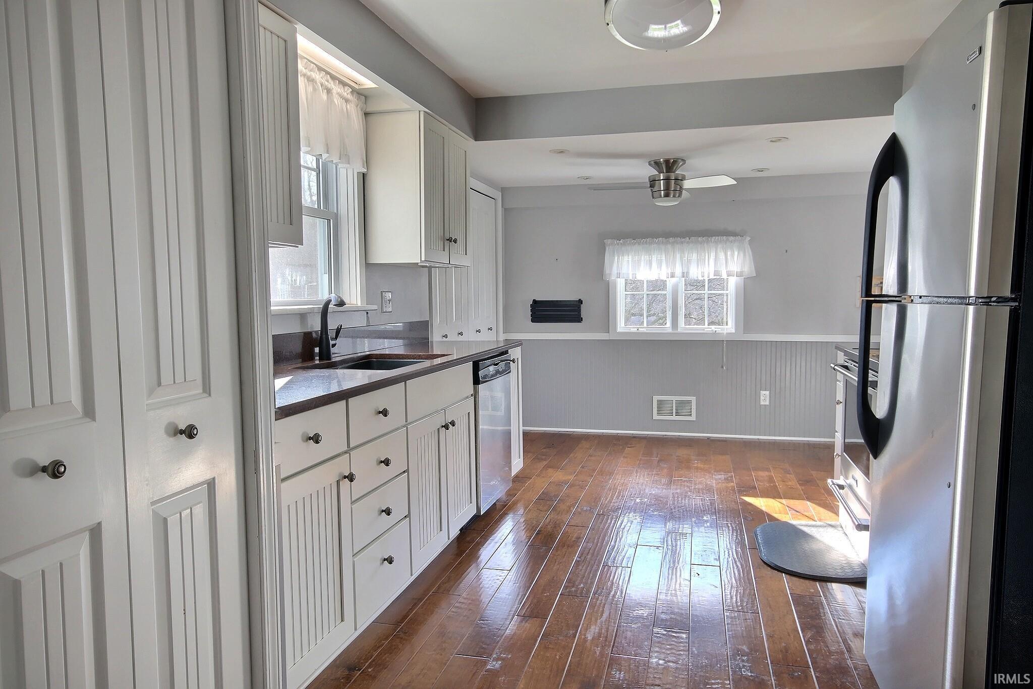 16526 Griffin Road Huntertown, IN 46748 - Photo 8 of 34