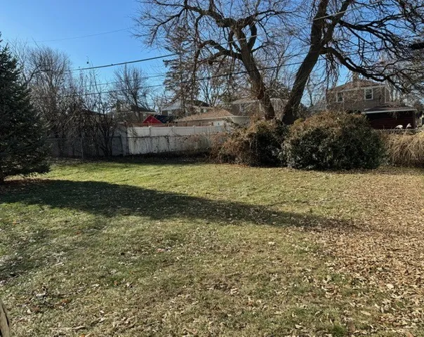 $349,000 | 22 Howard Avenue, Hillside, IL 60162