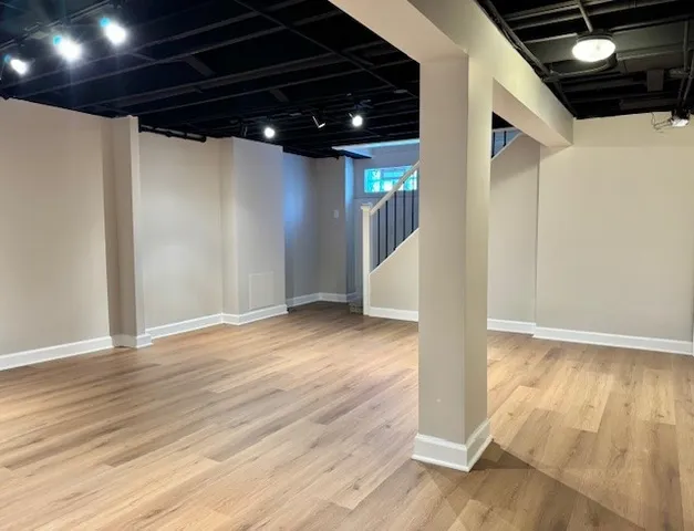 $349,000 | 22 Howard Avenue, Hillside, IL 60162