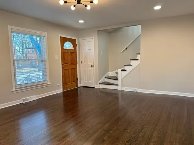 $349,000 | 22 Howard Avenue, Hillside, IL 60162