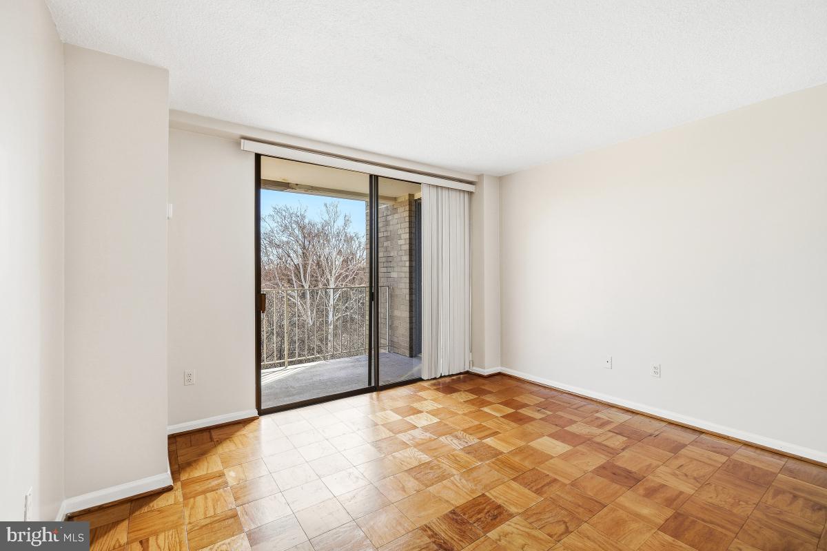 2100 Washington Avenue, Unit 9B Silver Spring, MD 20910 - Photo 27 of 60 Bedroom