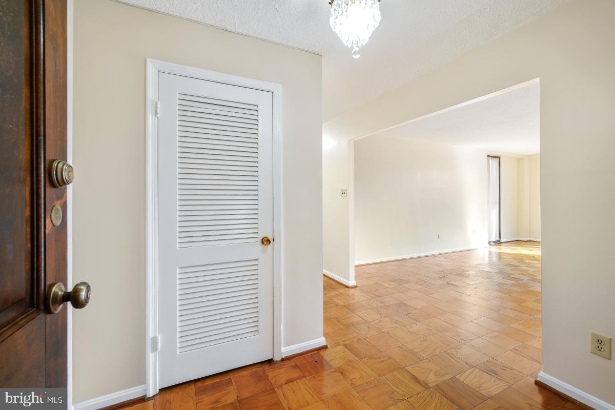 2100 Washington Avenue, Unit 9B Silver Spring, MD 20910 - Photo 3 of 60 Welcome to Unit 9B