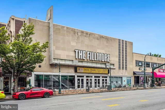 $325,000 | 2100 Washington Avenue, Unit 9B, Silver Spring, MD 20910