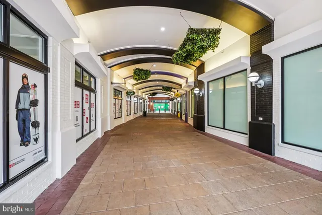 $325,000 | 2100 Washington Avenue, Unit 9B, Silver Spring, MD 20910