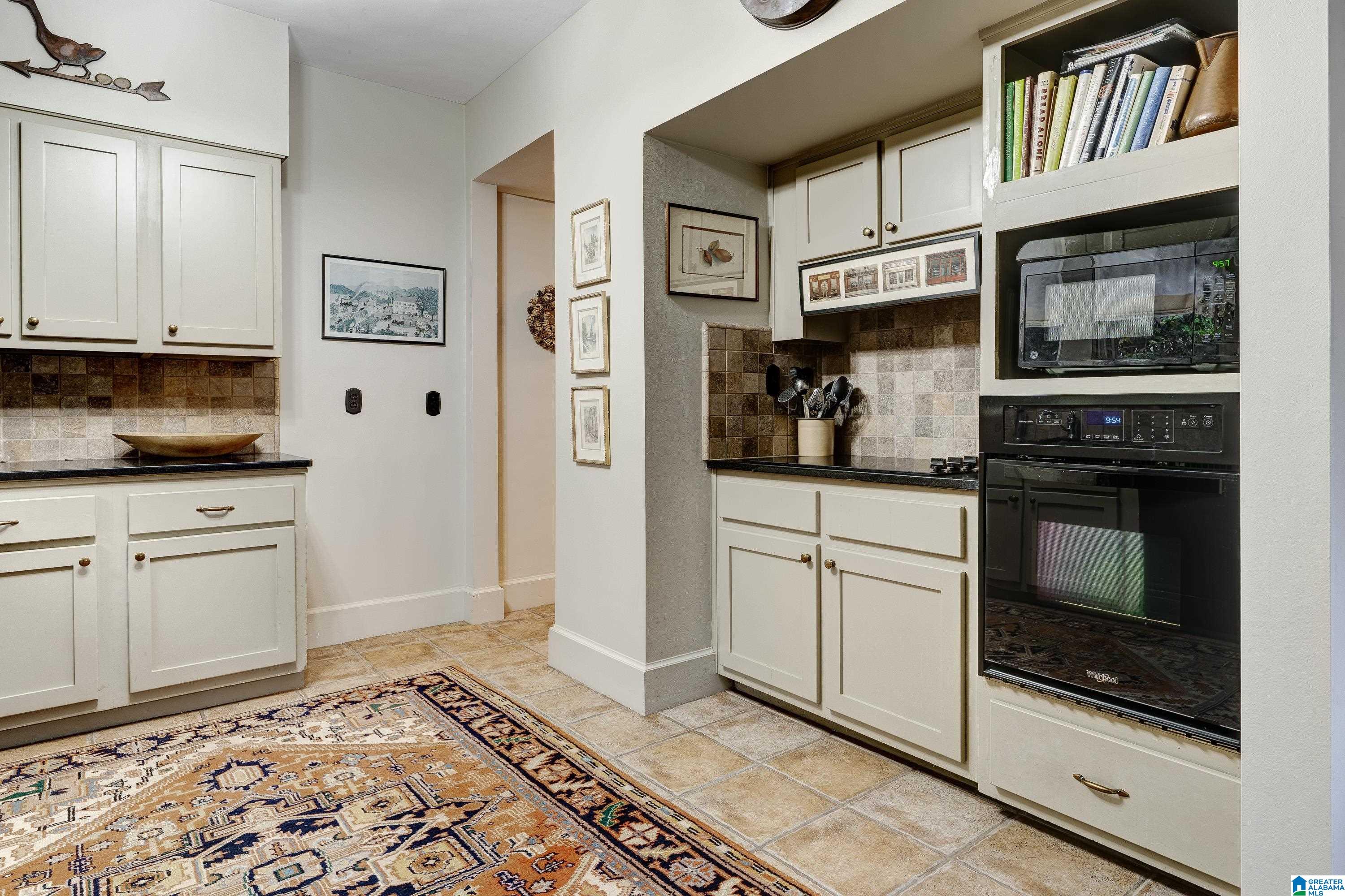 2828 Carlisle Road Birmingham, AL 35213 - Photo 14 of 35